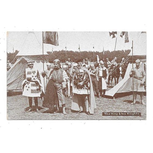 PRINTED POSTCARD KING & HIS KNIGHTS IN ALDERSHOT TATTOO SERIES HAMPSHIRE (2204)