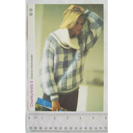 1986 Chunky Knits 5 Check on check sweater with flapped collar
