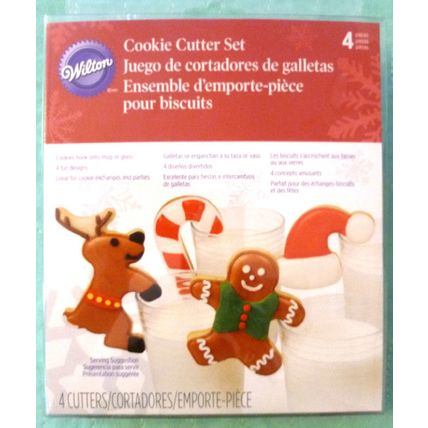 SET OF 4 WILTON CHRISTMAS COOKIE CUTTERS HOOK ONTO MUG OR GLASS Candy Cane Hat