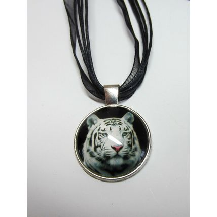Beautiful Snow Tiger Glass Cabochon Silver Pendant Black Organza Necklace Gift
