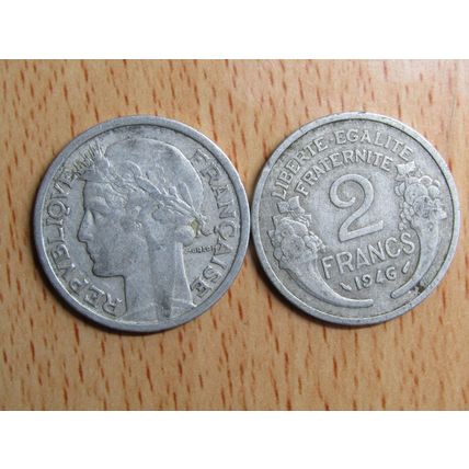 France Republic 1946 2 Francs Coin