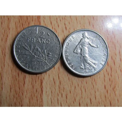 France Republic 1972 1/2 Franc Coin