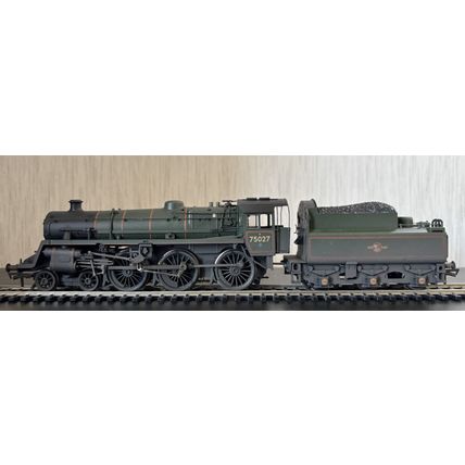 Bachmann 31-115 Std Class 4MT BR2 Tender BR Lined Green Weathered DCC Fitted VGC