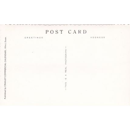 EC876 WALTHAMSTOW - LLOYD PARK. R/P POSTCARD