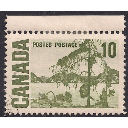 Canada 1967 QE2 10ct Olive Green The Jack Pine used SG 585 ( K271 )