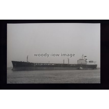 TA0651 - Esso Oil Tanker - Esso Newcastle - built 1963 - photograph
