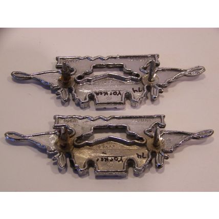 1974 75 76 77 78 CHRYSLER BROUGHAM ROOF EMBLEMS MEDALLIONS NEW YORKER #3810011