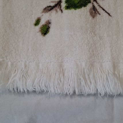Vintage SAYCO Screen Prints BATH HAND TOWEL Green Rose Flowers 25" x 16"