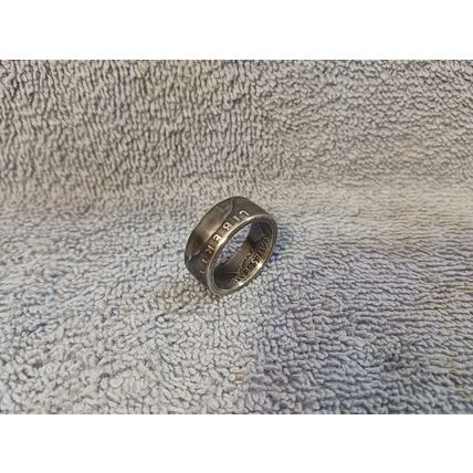Handcrafted 1957 Franklin 90% silver half dollar coin ring size 10