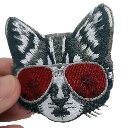 Cool Cat in sunglasses Iron On Patch Sew Badge 5.5 x 5.5cm High Quality P160