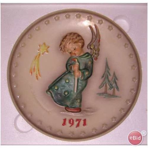 1971 Heavenly Angel Hummel / Goebel Christmas Plate MIB