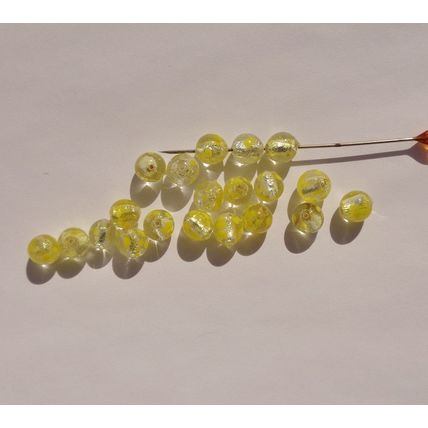 18 Yellow Speckled 8mm Glass Bead Foil Center Crafting bd056