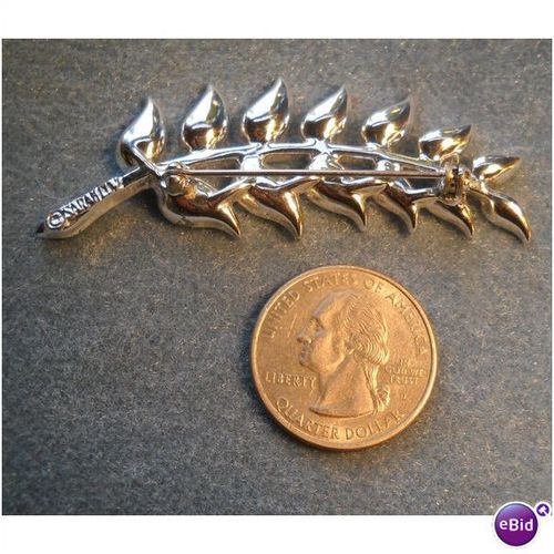 Silver Tone Rhinestone Fern Leaf Sarah Costume Jewelry Pin Brooch