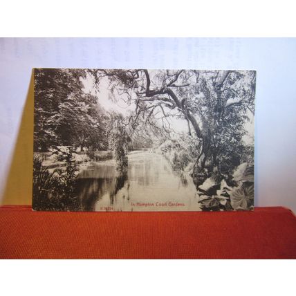 GARDENS, HAMPTON COURT PALACE, LONDON unused antique postcard by Stengel =