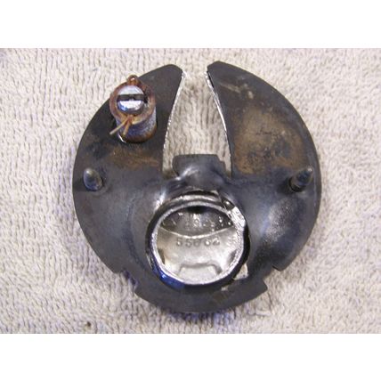 1971 CHRYSLER IMPERIAL TRUNK LOCK COVER BIRD #2945398 CROWN COUPE LEBARON