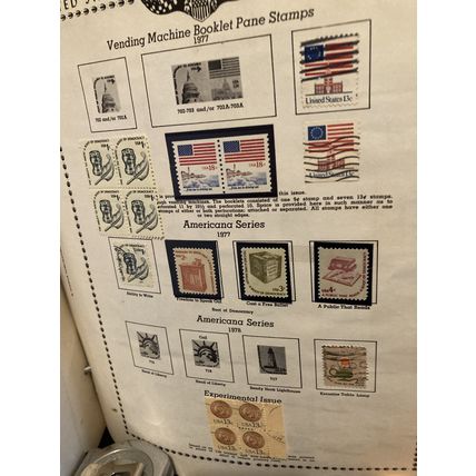 The All American Stamp Album Minkus Publishing 1970 with 814 Stamps