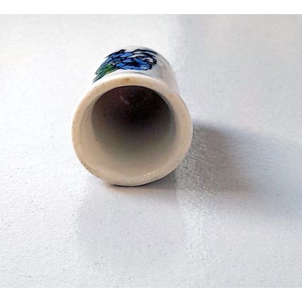 Decorative Thimble - Bone China - Blue Flowers .