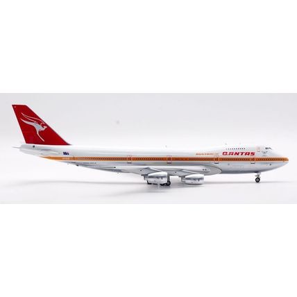 B747-238BM QANTAS "KOALA EXPRESS" REG: VH-ECB - INFLIGHT 200 IF742QF0824P 1/200
