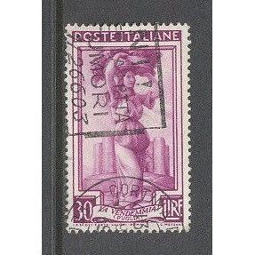 Italy.SG770 30l Girl carrying grapes (Purple).Fine Used.Jan15
