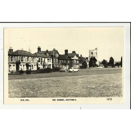 Suffolk SOUTHWOLD The Common Postcard by Frith (SLD.109)