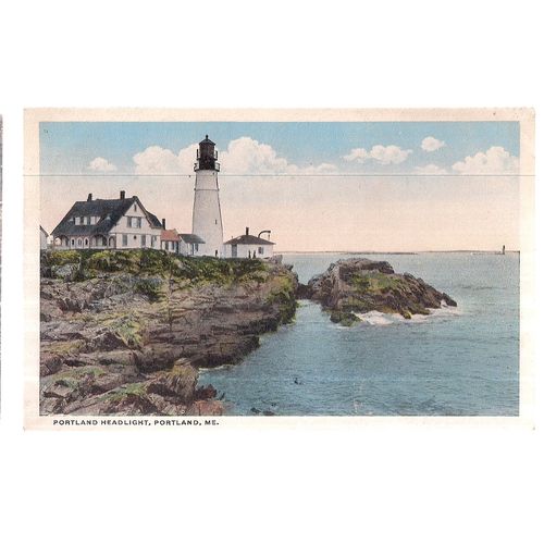 HEADLIGHT, LIGHTHOUSE, PORTLAND, MAINE, USA unused vintage postcard