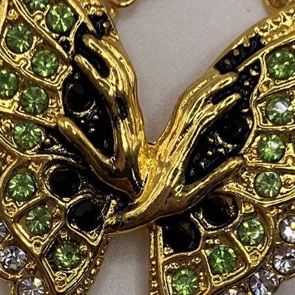 Necklace Rhinestone Butterfly Gold Tone Hands #629