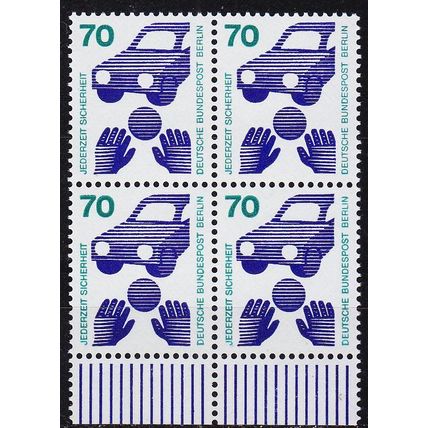 GERMANY BERLIN [1973] MiNr 0453 ( **/mnh ) [02] Unfall 4er URand