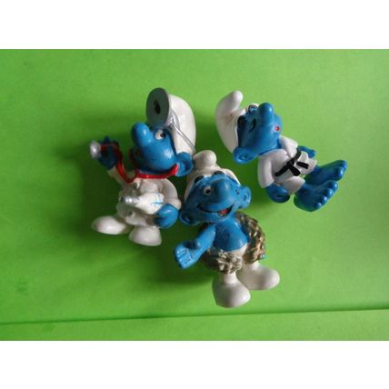 Job lot of 9 modern smurfs hobby horse brainy judo gift rake gold wreath doctor