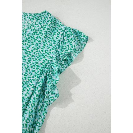 Green Notched V Neck Leopard Ruffle Short Sleeve Blouse