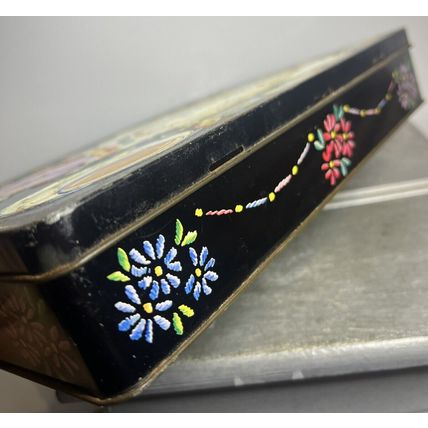 Sewing Metal Box Genuine Dodo 1983 London England EMPTY Collectible Tin Decor