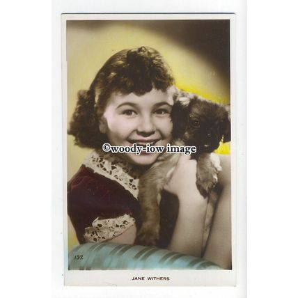 b4909 - Film Actress - Jane Withers and Dog - No.137 - postcard