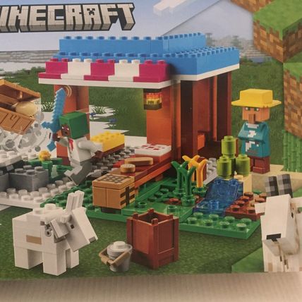New Lego Minecraft The Bakery Set #21184 - 154 Pieces