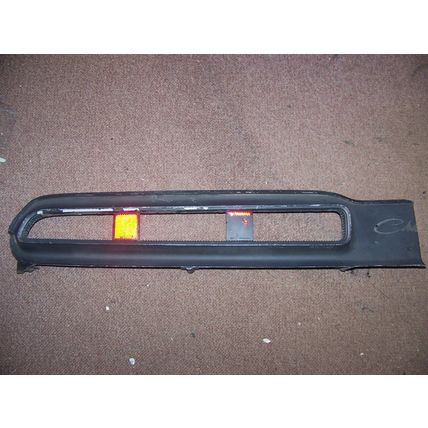 1971 DODGE CHALLENGER LH TAILLIGHT BEZEL OEM