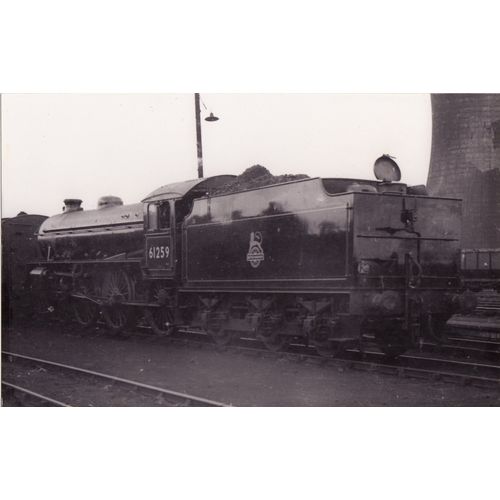 Railway Photo LNER B1 61259 Thompson 4-6-0 Loco