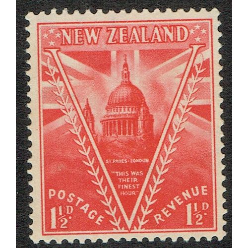 New Zealand 1946 Peace Issue 1 ½d Scarlet SG669 MM