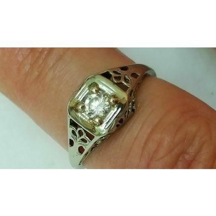 Art Deco 14k White Gold Engagement .20ct Brilliant Cut Diamond Filigree Ring