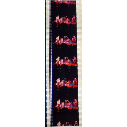 Jimi Hendrex. Pk MTP - b033g . 1 STRIP OF 5 - 35MM FILM CELLS. A very rare strip