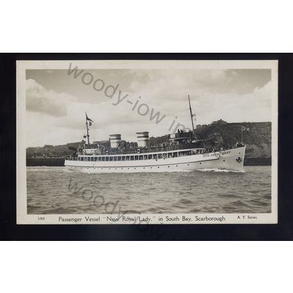 f2174 - British Ferry - New Royal Lady in South Bay, Scarborough - postcard