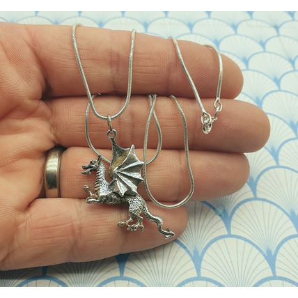 Vintage 925 Sterling Silver Large Dragon Charm Pendant Necklace