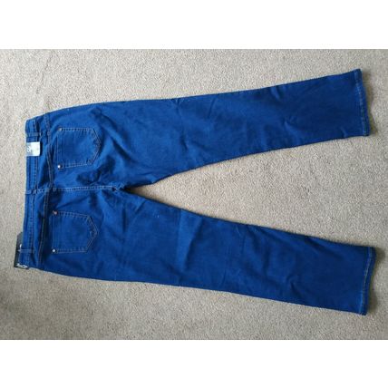 Denim Club Size size 24 straight Jeans Blue New with tag, inside leg 29.4"