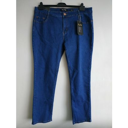 Denim Club Size size 24 straight Jeans Blue New with tag, inside leg 29.4"