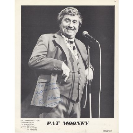 Pat Mooney Comedian 1970s Management Company Giant Hand Signed Photo