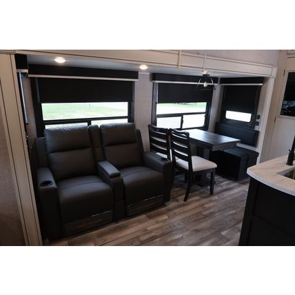 2023 Jayco Eagle 28.5 RSTS