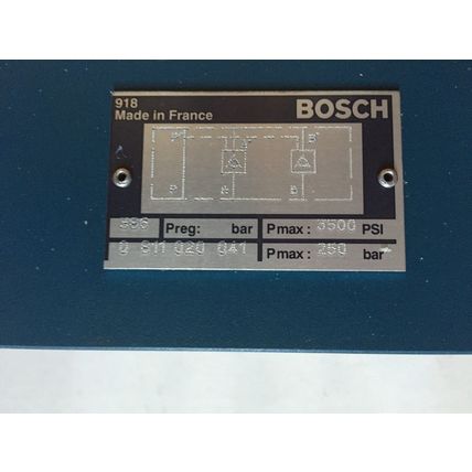NEW BOSCH 0 811 020 041 HYDRAULIC VALVE, 3500psi MAX,0811020041,EA