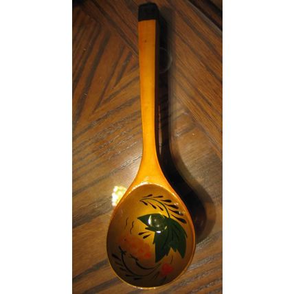 KHOKHLOMA RUSSIAN WOOD FOLK ART HANDPAINTED LACQUER RED STRAWBERRY BLACK SPOONS