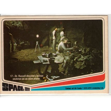 1976 Donruss Space: 1999 Movie trading Card #17-crisp