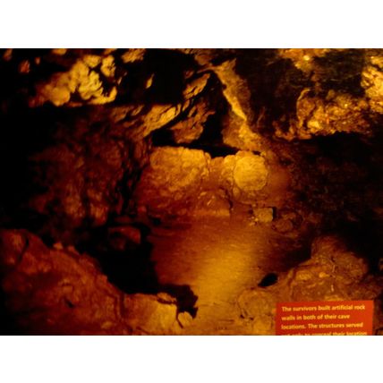 THE SECRET OF PRIEST'S GROTTO A HOLOCAUST SURVIVAL STORY by PETER TAYLOR Ukraine