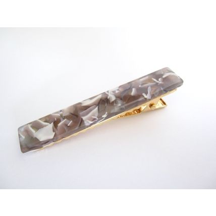 2 1/2 inch tan white gray multi-color marbled alligator hair clip barrette
