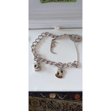 Heavy Vintage 1960-S Sterling Silver 925 Charm Bracelet & 3 Charms - 22 gram