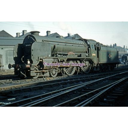 pu2658 - Sussex - Engine No.30901 at Brighton Shed - print 6x4